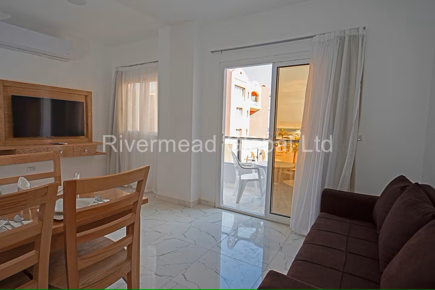 2 Bedroom Apartment with Sea and Marina View – photo 7