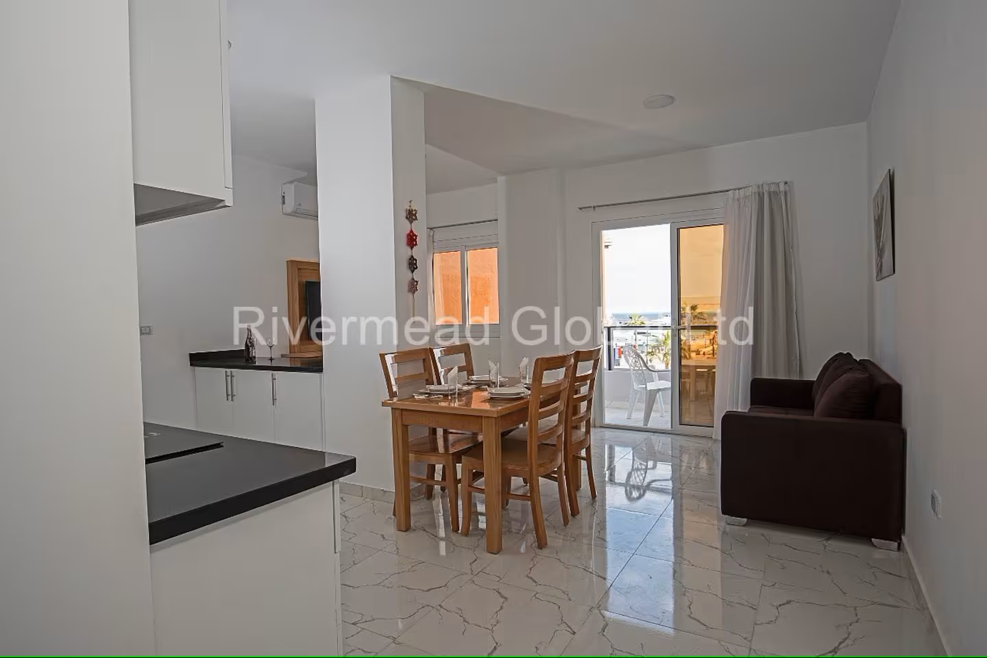 2 Bedroom Apartment with Sea and Marina View – photo 17