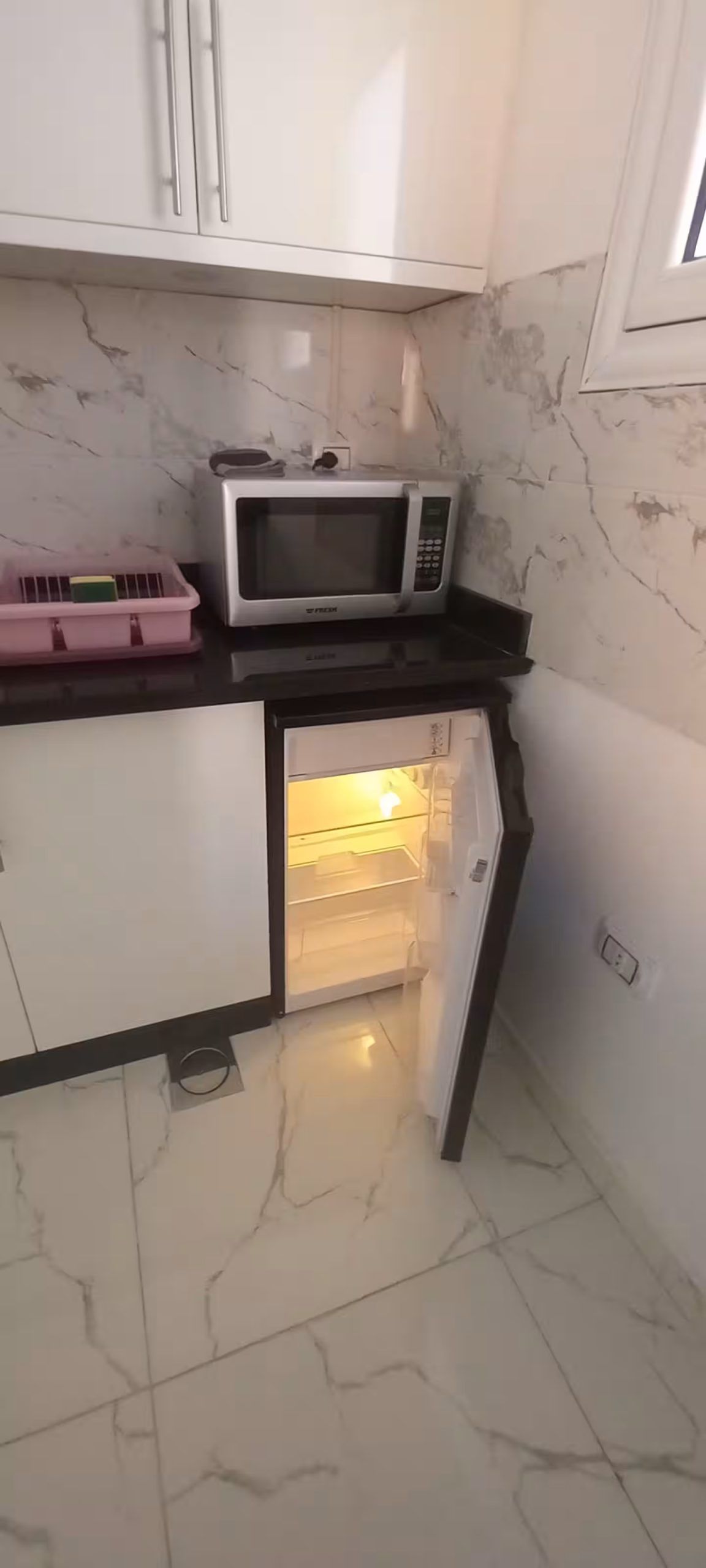 2 Bedroom Apartment with Sea and Marina View – photo 18