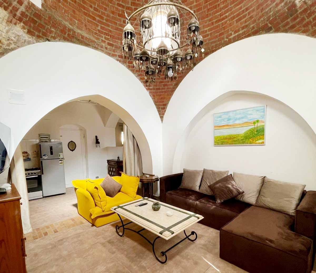 Gallery view 3